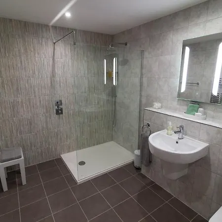 Frühstückspension Lords Seat 4*